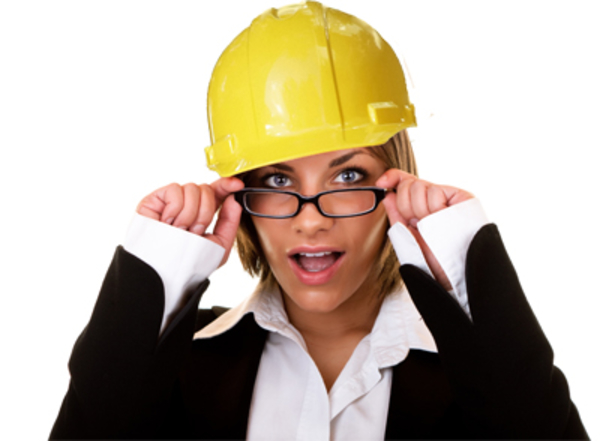 Прибиваем плинтуса (ВИДЕО)