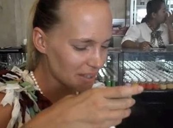 Глюкоза ради бурного секса съела живое сердце кобры