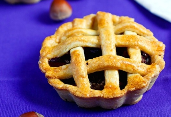 Летние пироги со сливами: ТОП-5 рецептов