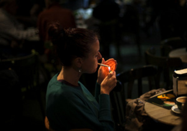 Ученые: в развивающихся странах растет число курильщиков