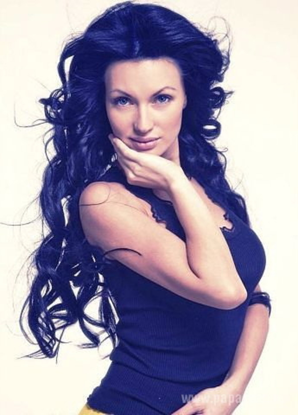 Участница Дома 2 Евгения Феофилактова показала беременный животик