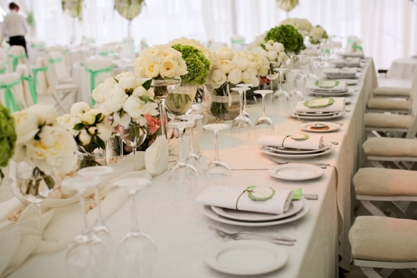 Именные свадебные карточки: Придаем празднику очарование