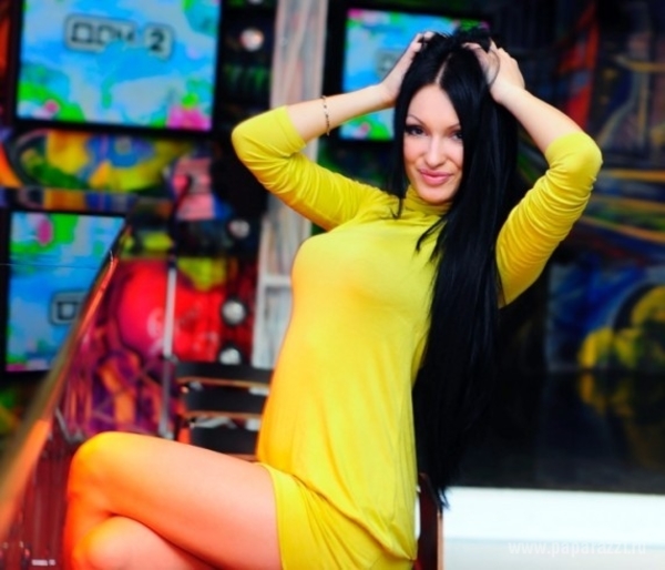 Евгения Феофилактова готовится к родам в эфире Дом 2