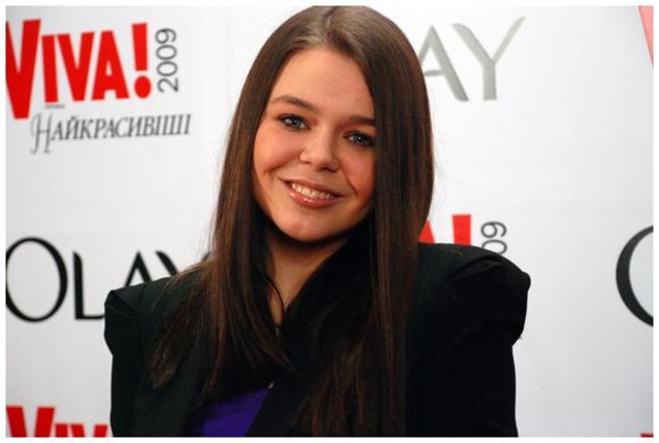 В квартире Алины Гросу на Печерске есть даже бильярдная