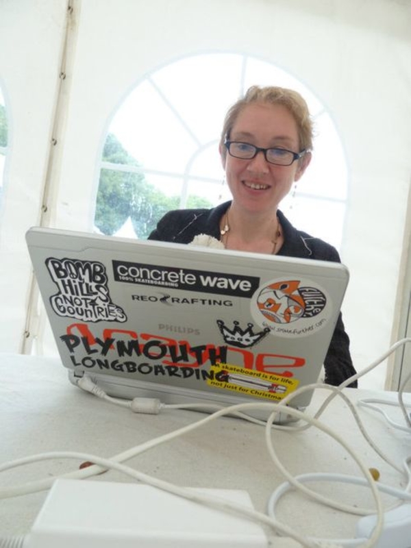 Британский Harper's Bazaar празднует назначение нового главреда