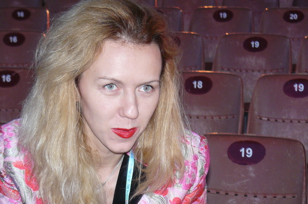 Дизайнер Анна Бублик: В моде красная помада и уверенность в себе