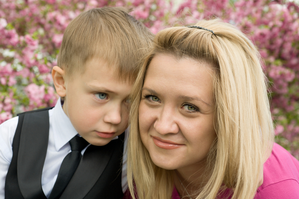 Как помочь первокласснику преодолеть первые школьные трудности