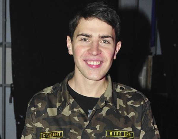 Украинский журналист удостоился поцелуя Рианны