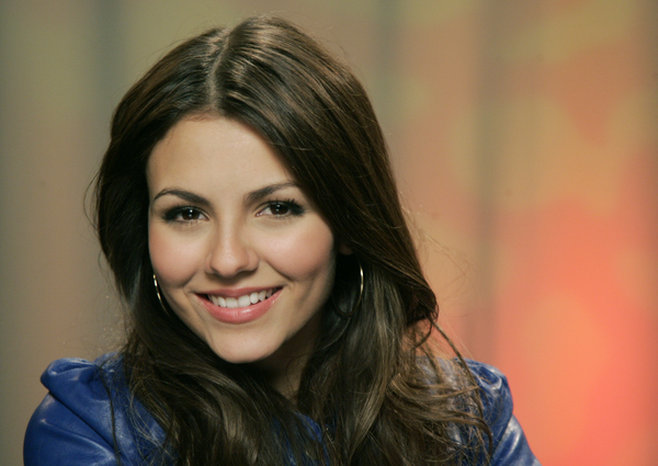 Макияж для маленьких глаз: Видео-урок