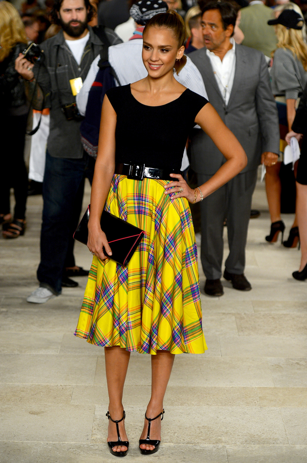 Look дня: Джессика Альба на показе Ralph Lauren