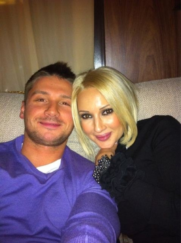 Кудрявцева показала фото с молодым любовником и тоску по Лазареву