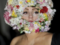 Lady Gaga открыла самое эпатажное шоу на Неделе моды в Лондоне