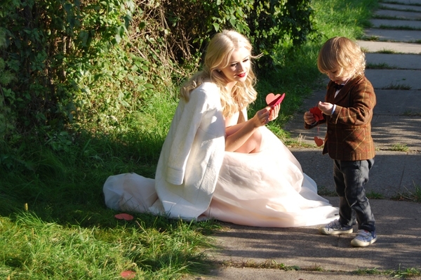 Пресс-служба Мики Ньютон