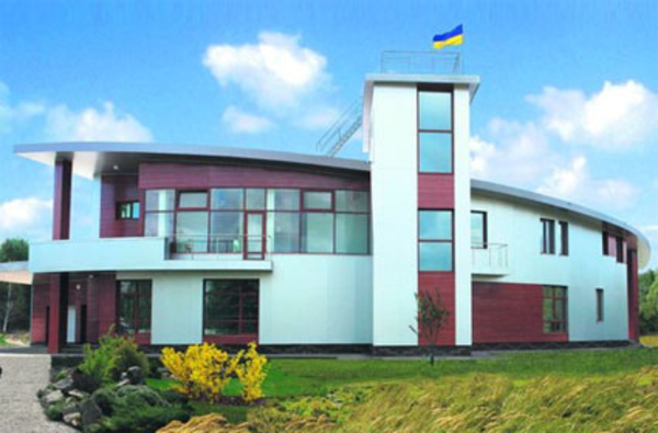 Дом в форме яхты Константина Стогния