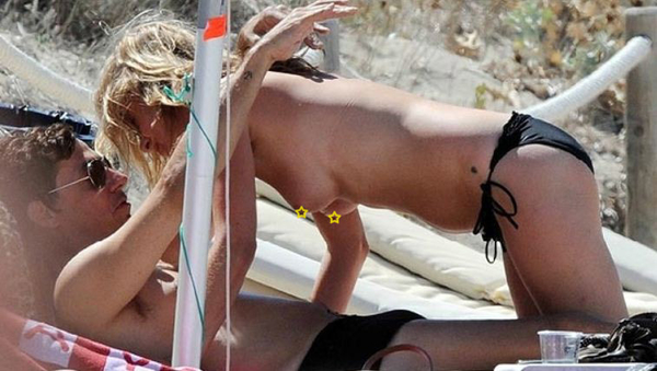 Голые объятия: Кейт Мосс нежничает с мужем