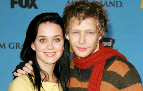 Кэти Перри убита горем из-за смерти своего бывшего