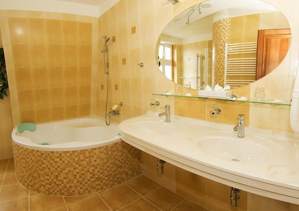 Сегодня спроси у дизайнера интерьера об оформлении ванной комнаты