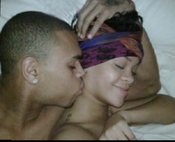 Рианна снова встречается с Крисом Брауном