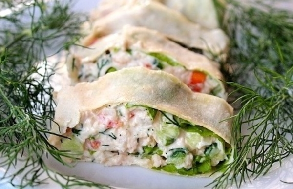 Как приготовить рулет из лаваша: Пять вкусных идей