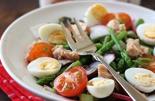 Салат из тунца: ТОП-5 рецептов