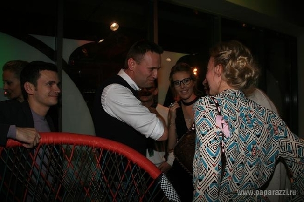 Илья Яшин и Ксения Собчак зажгли на вечеринке гламурного журнала