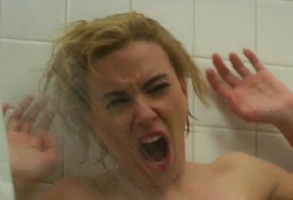 Скарлетт Йоханссон разделась в страшной сцене