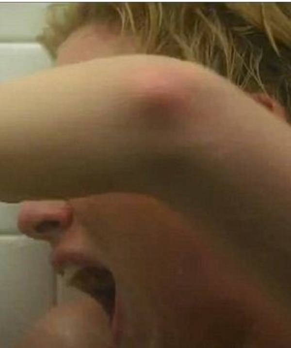 Скарлетт Йоханссон разделась в страшной сцене