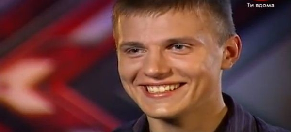 Х-фактор 3: Участник шоу повеселил судей и зрительный зал