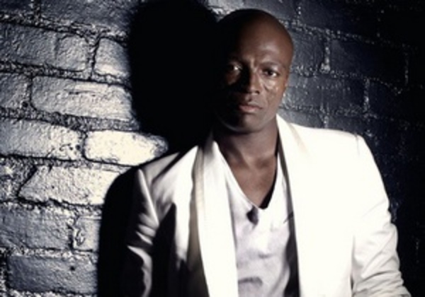 Райдер Сила перед концертом в Киеве: Какаду бордового цвета и тантрический секс