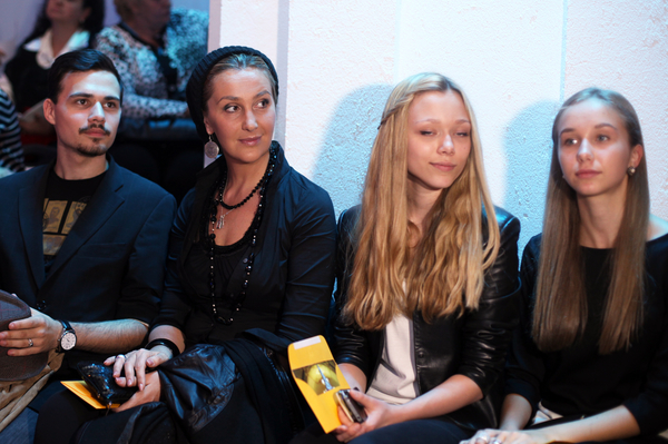 Елена Гроза