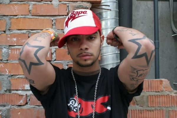 Тимати показал свой дом во Франции: 9 спален, СПА, спортзал