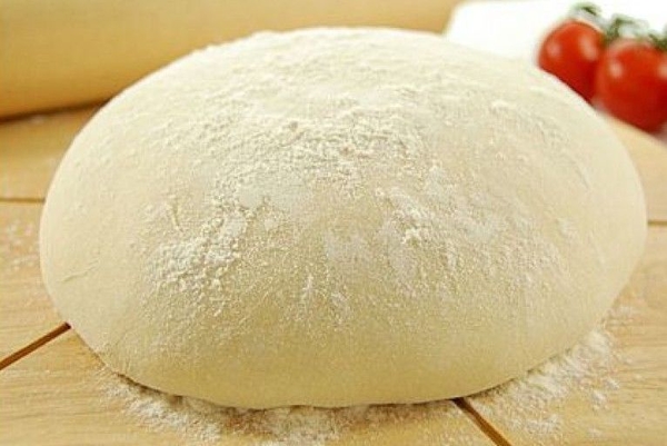 Как приготовить тесто для пиццы (ВИДЕО)