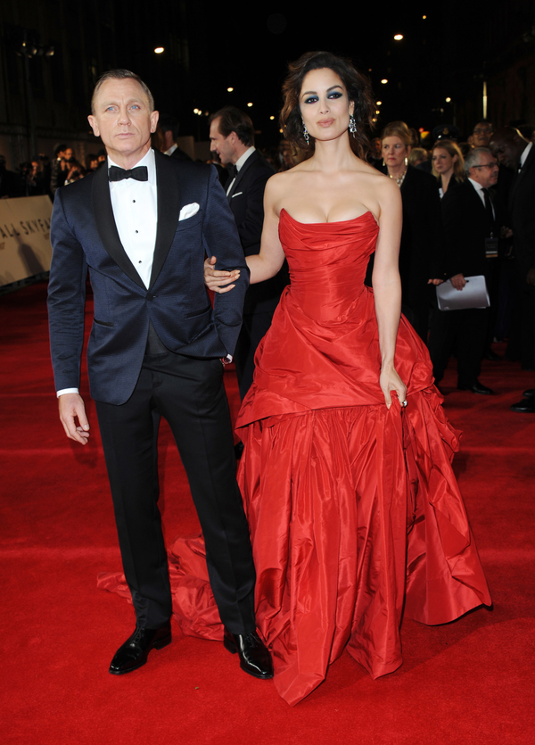 Look дня: Девушка Бонда Беренис Марло