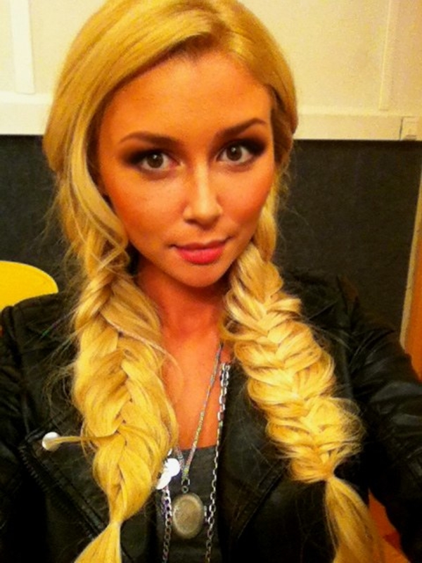 Дочь Анастасии Заворотнюк не справляется с ролью телеведущей