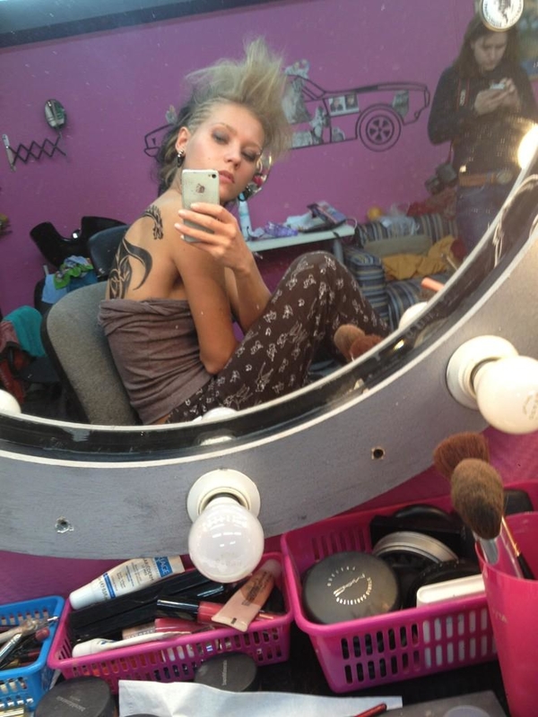 Звезда Интернов Кристина Асмус шокировала своим новым образом