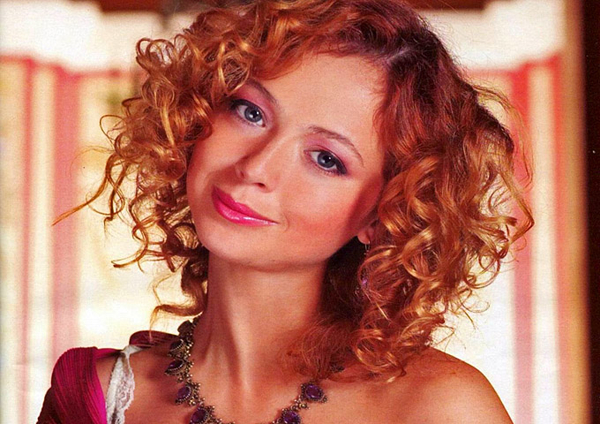 Елена Захарова