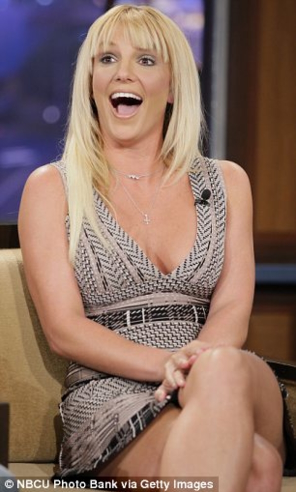 Бритни Спирс меняет имидж и хорошеет на глазах