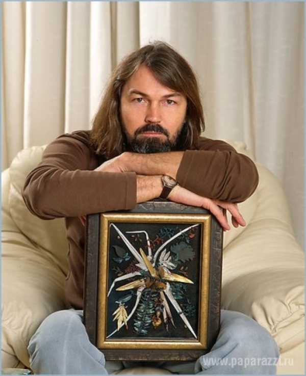 Никас Сафронов попал в ДТП