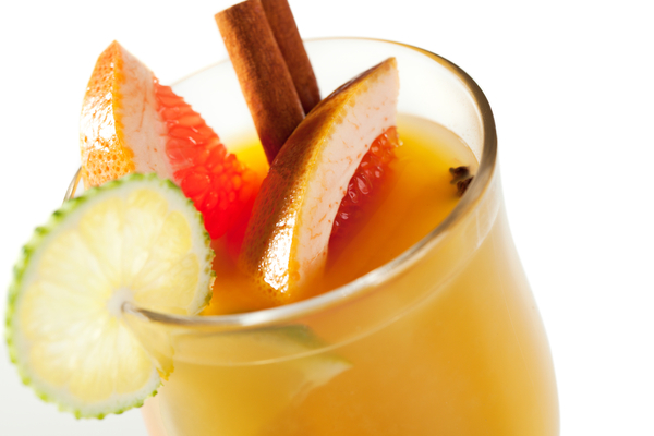 Глинтвейн из белого вина: Как его приготовить