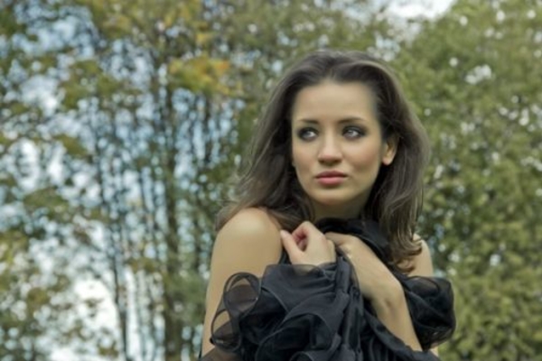 Татьяна Денисова снялась в готическом образе