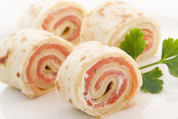 Как приготовить блины с семгой: ТОП-5 рецептов