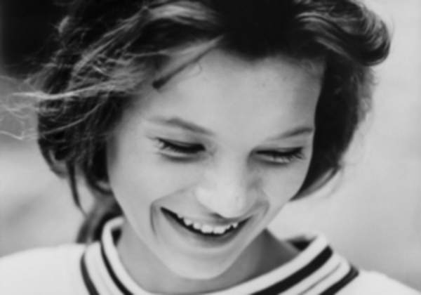 Фотографии 14-летней Кейт Мосс уйдут с молотка