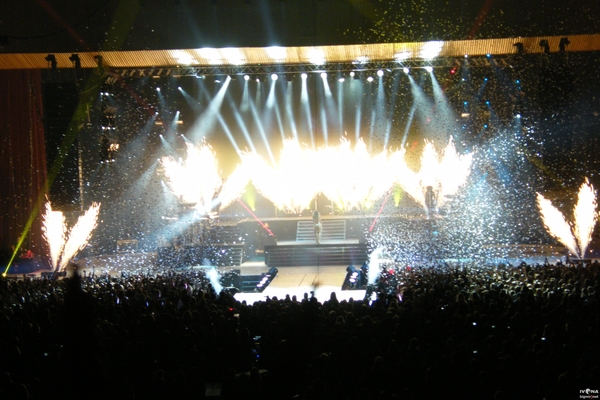 Джей Ло в Киеве: Певица показала упругое тело и призналась в любви