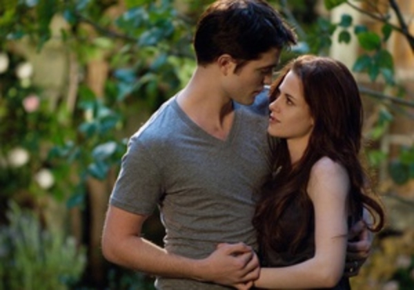 Сумерки заработали по всему миру более $340 млн