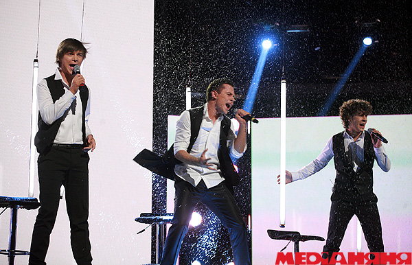 Х-фактор 3: D-версия растрогала зрителей песней группы ТіК – Апрель