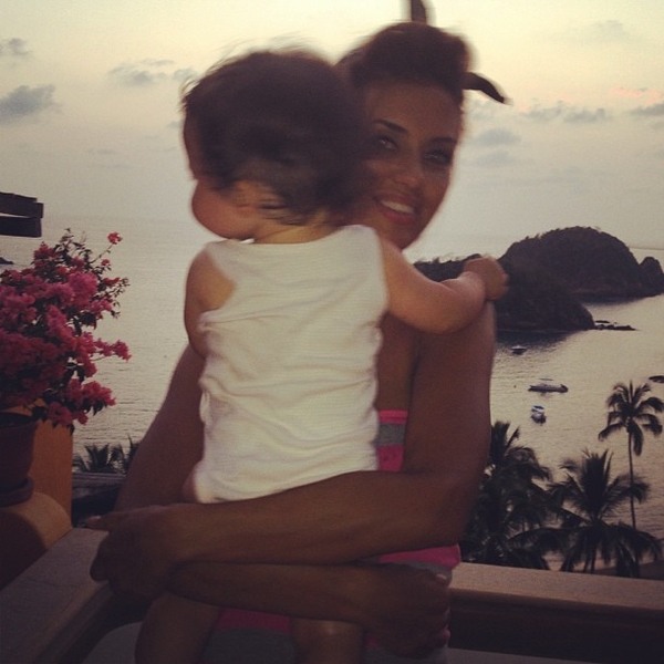 Виктория Боня показала фото подрастающей дочки