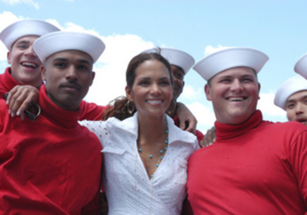 Бывший и нынешний бойфренды Холли Берри подрались и попали в больницу