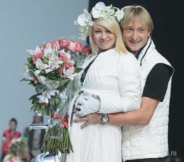 Яна Рудковская придумала имя своему малышу