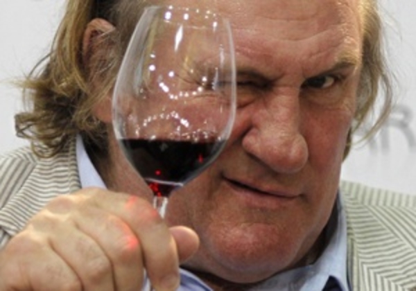 В Париже Жерара Депардье арестовали за вождение в пьяном виде