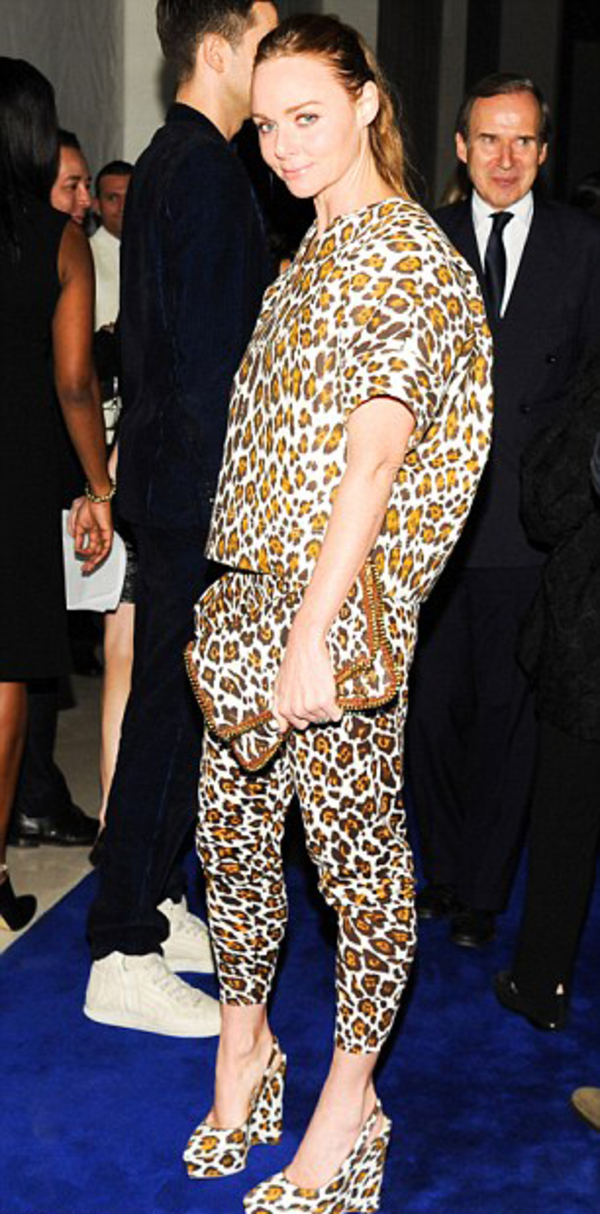 Лучший дизайнер Британии удивила своим образом